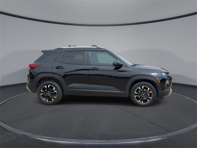 Thumbnail: 2023 Chevrolet TrailBlazer - 9