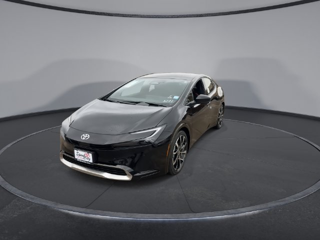 2026 Toyota Prius Plug-in Hybrid XSE Premium - Photo 3
