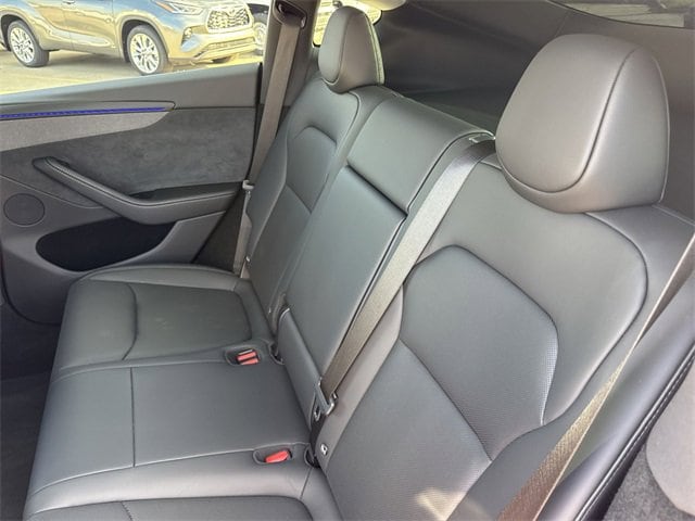 Thumbnail: 2026 Tesla Model Y - 17