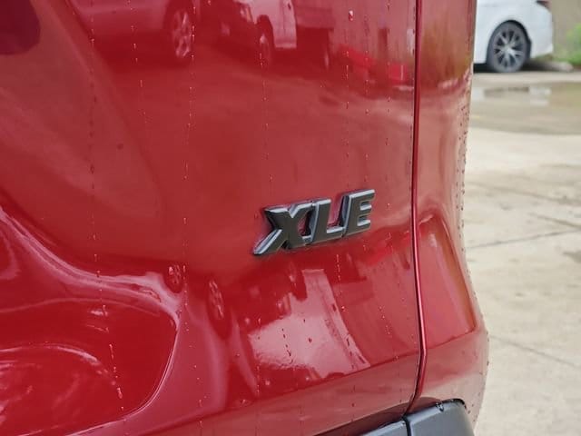 Thumbnail: 2024 Toyota RAV4 - 11