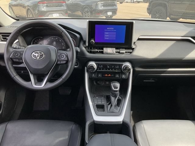 Thumbnail: 2023 Toyota RAV4 - 19