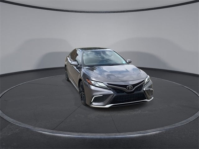 2022 Toyota Camry XSE 3