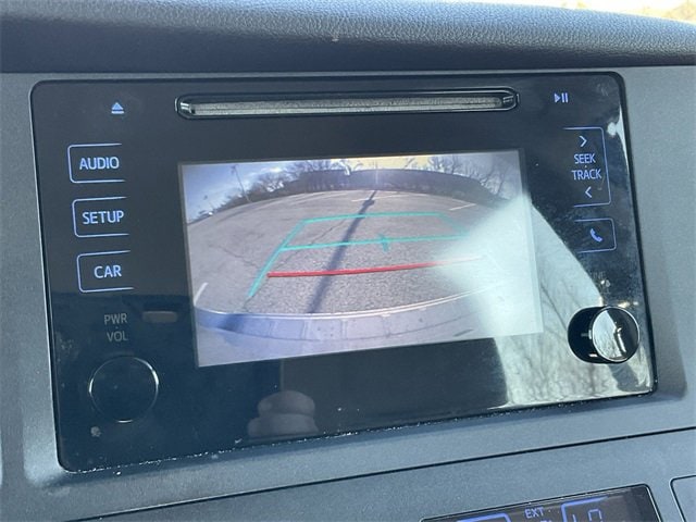 Thumbnail: 2015 Toyota Sienna - 13