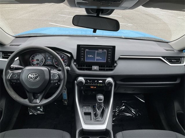 Thumbnail: 2019 Toyota RAV4 - 18