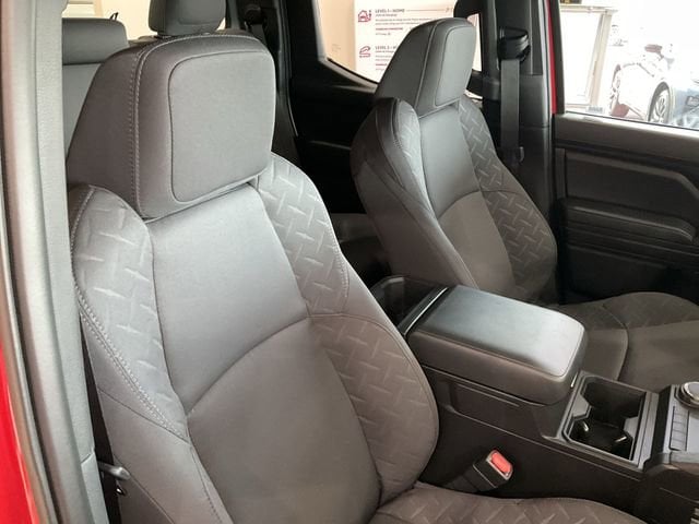 2026 Toyota Tacoma SR - Photo 19