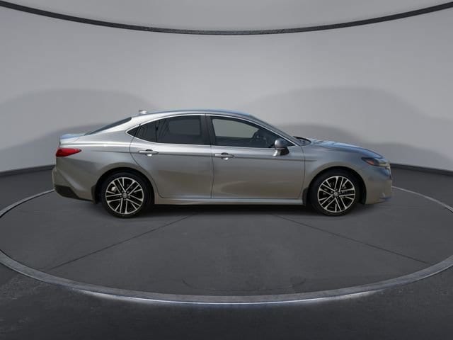 Thumbnail: 2025 Toyota Camry - 9
