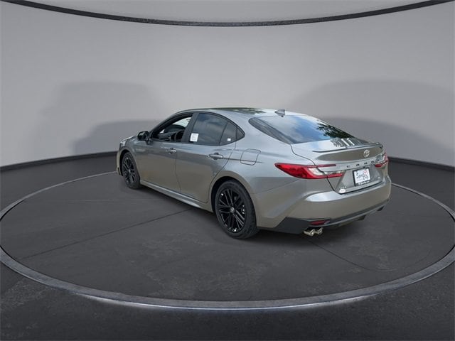 2025 Toyota Camry SE 6