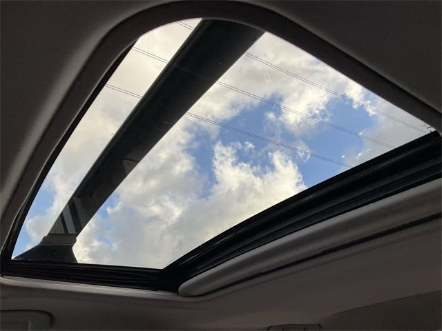 Thumbnail: 2025 Toyota RAV4 - 15