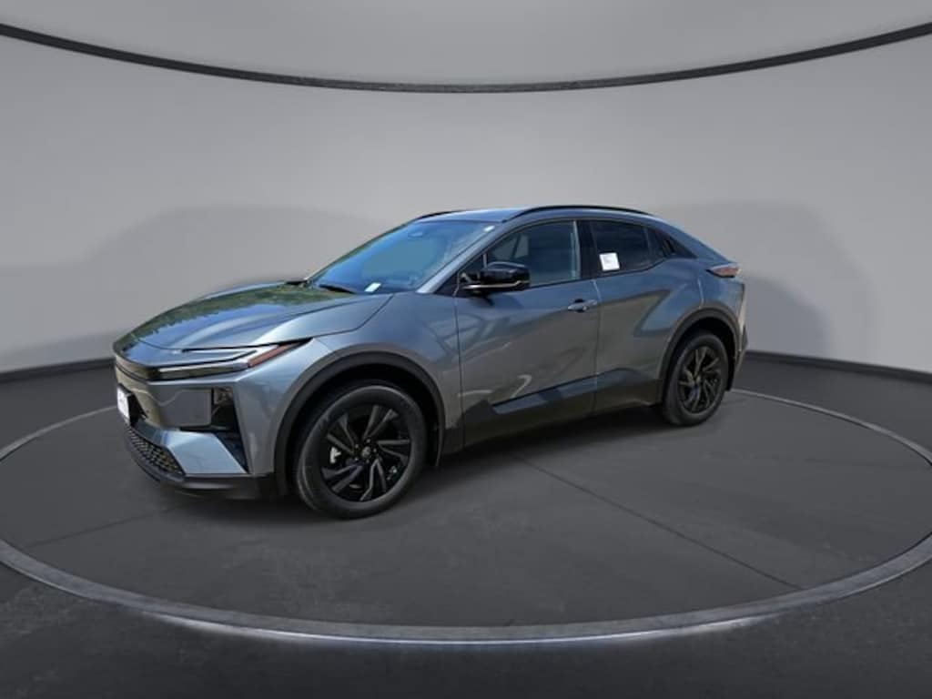 New 2026 Toyota C-HR SE SUV