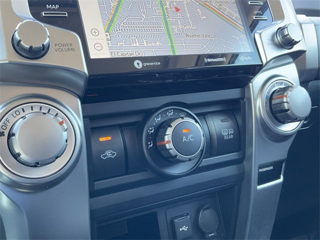 Thumbnail: 2024 Toyota 4Runner - 24