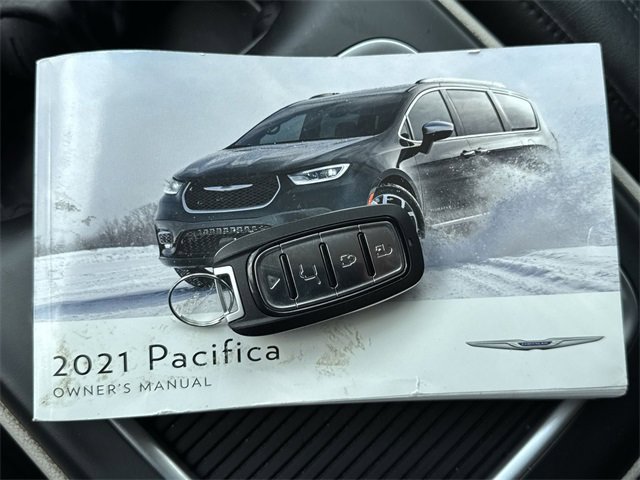 Thumbnail: 2021 Chrysler Pacifica - 26