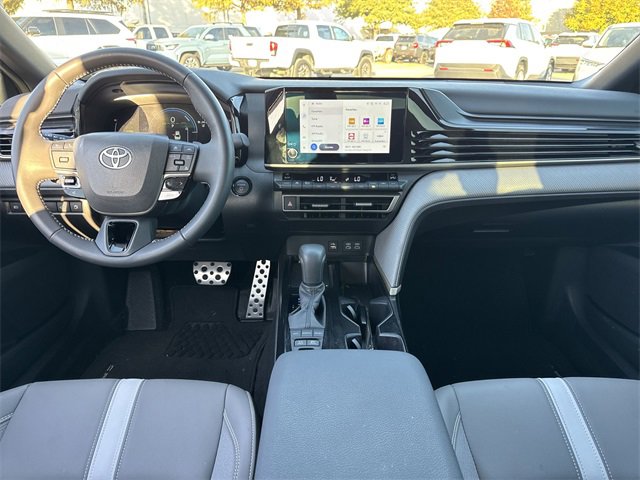 Thumbnail: 2025 Toyota Camry - 17