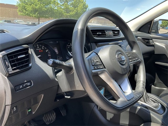 Thumbnail: 2019 Nissan Rogue Sport - 10
