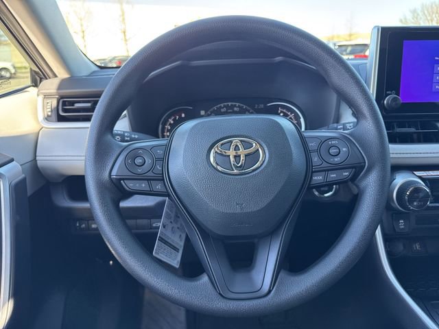 Thumbnail: 2025 Toyota RAV4 - 19