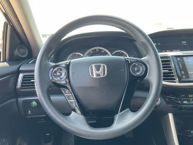 Thumbnail: 2017 Honda Accord - 21