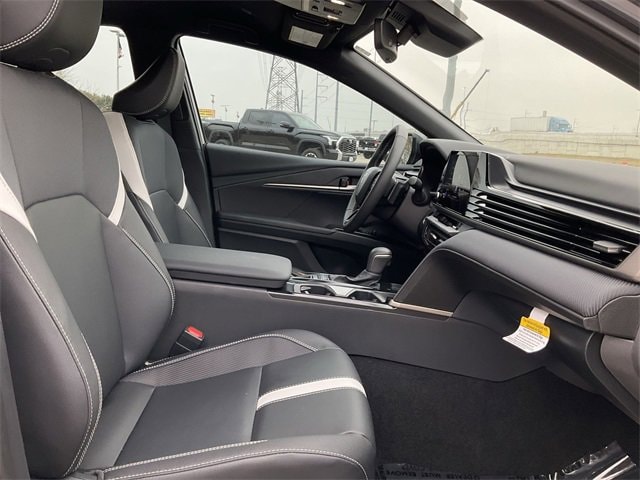 Thumbnail: 2026 Toyota Camry - 17