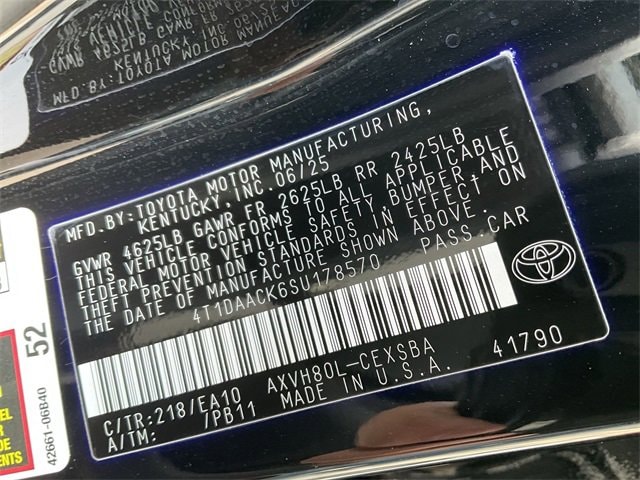 Thumbnail: 2025 Toyota Camry - 28