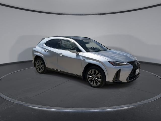 Thumbnail: 2023 Lexus UX - 2