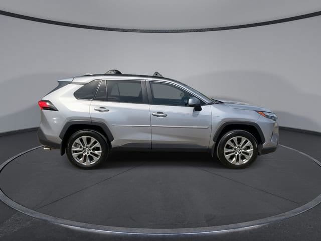 Thumbnail: 2023 Toyota RAV4 - 9