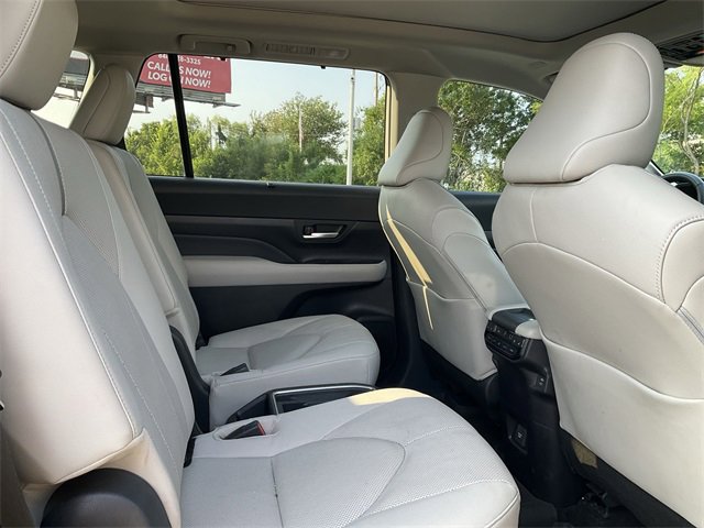 Thumbnail: 2024 Toyota Grand Highlander - 18