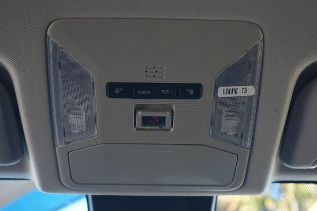 Thumbnail: 2024 Toyota RAV4 - 25