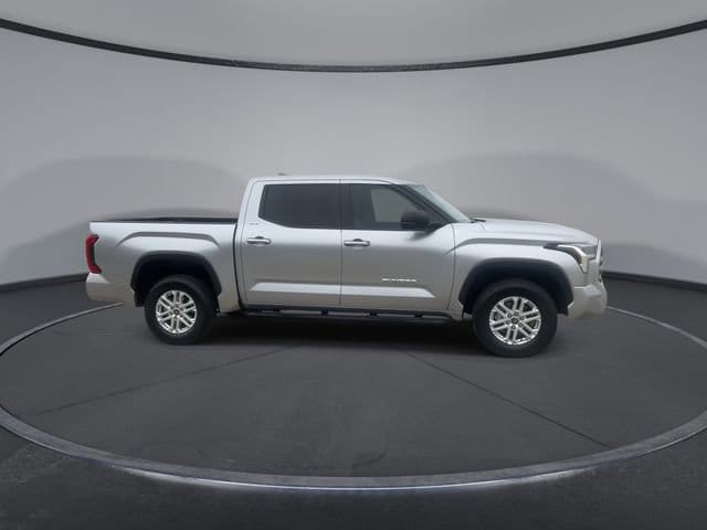 Thumbnail: 2024 Toyota Tundra - 9