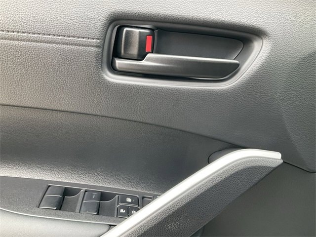 Thumbnail: 2026 Toyota Corolla Cross - 14