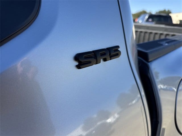 Thumbnail: 2025 Toyota Tacoma - 11