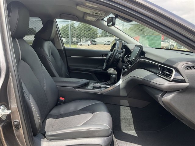2022 Toyota Camry XSE 16