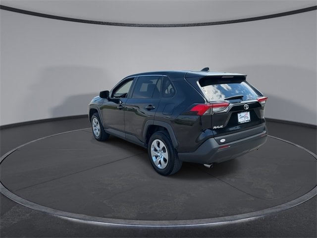 Thumbnail: 2022 Toyota RAV4 - 6