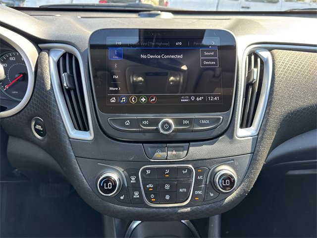 Thumbnail: 2024 Chevrolet Malibu - 19