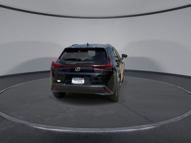 Thumbnail: 2021 Lexus UX - 7