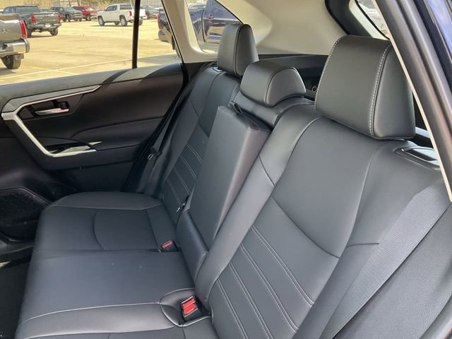 Thumbnail: 2025 Toyota RAV4 - 18