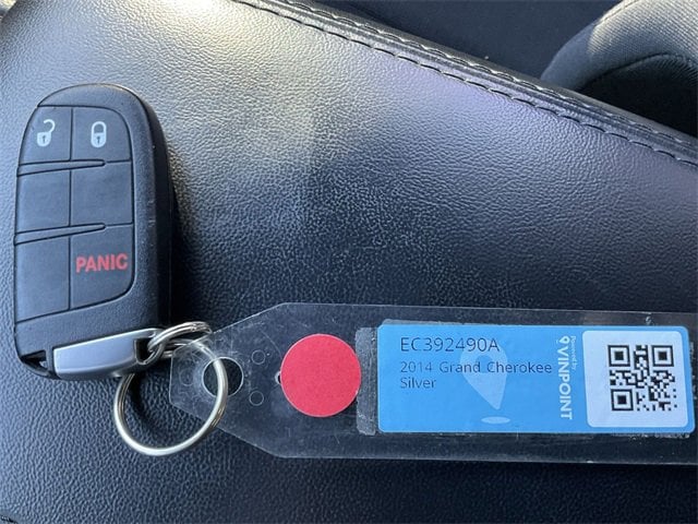 Thumbnail: 2014 Jeep Grand Cherokee - 17