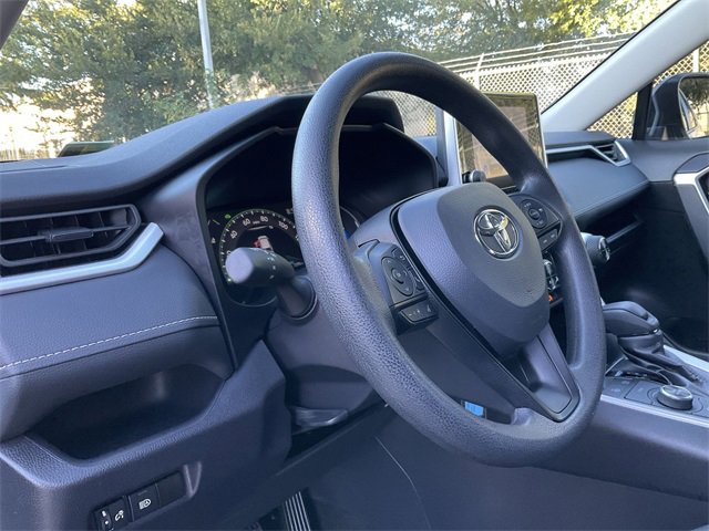 Thumbnail: 2025 Toyota RAV4 - 10