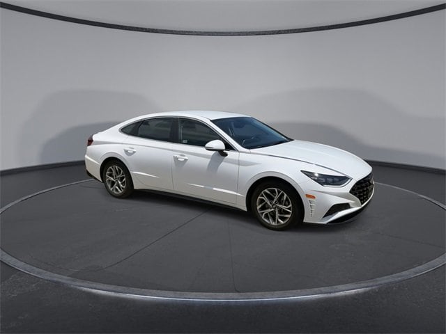 Thumbnail: 2023 Hyundai Sonata - 2