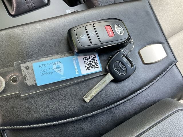 Thumbnail: 2024 Toyota Tacoma - 28