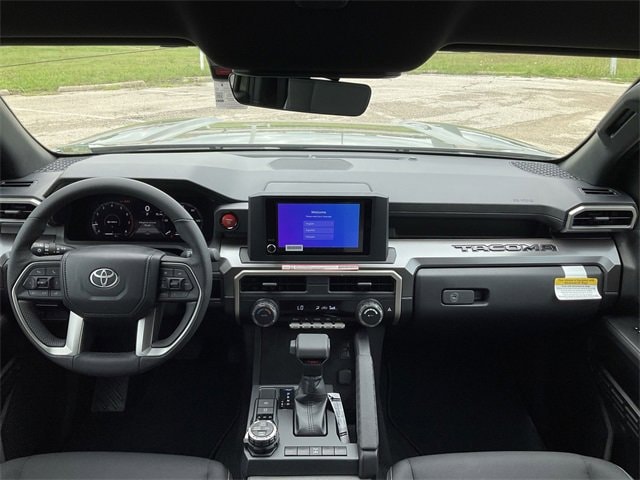 2025 Toyota Tacoma TRD Off-Road 19