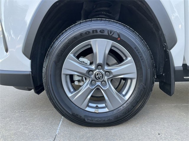 Thumbnail: 2025 Toyota RAV4 - 12