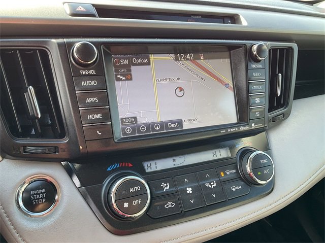 Thumbnail: 2016 Toyota RAV4 - 23