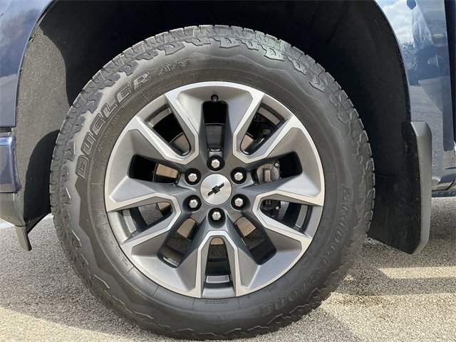 Thumbnail: 2022 Chevrolet Silverado 1500 - 12