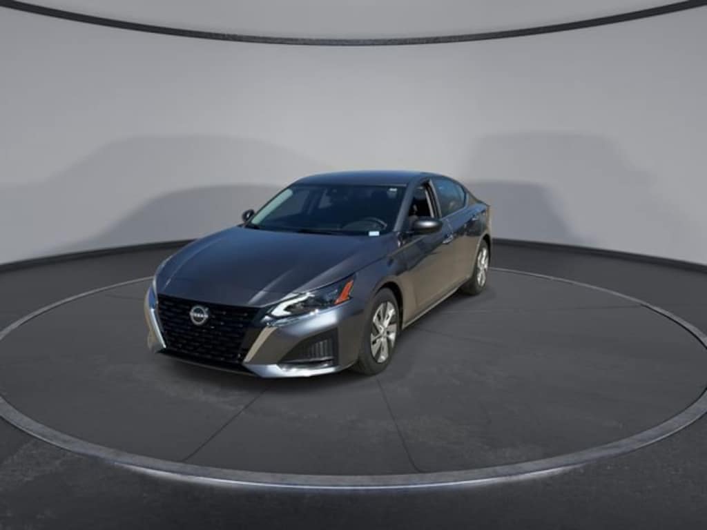Used 2024 Nissan Altima 2.5 S Sedan