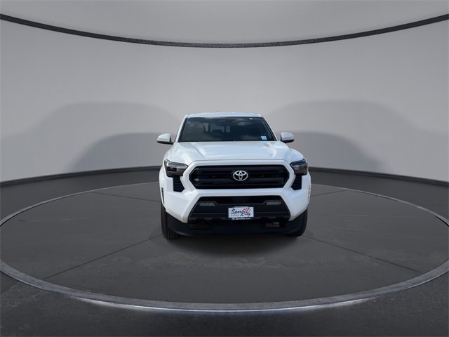 2025 Toyota Tacoma SR5 photo 3