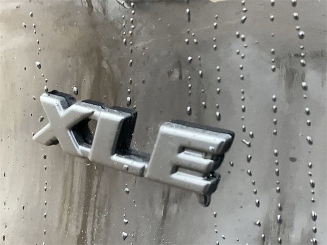 Thumbnail: 2025 Toyota RAV4 - 11