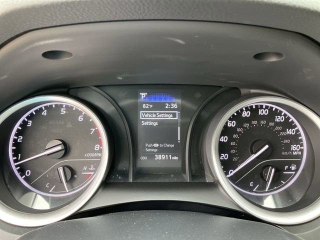 Thumbnail: 2023 Toyota Camry - 24