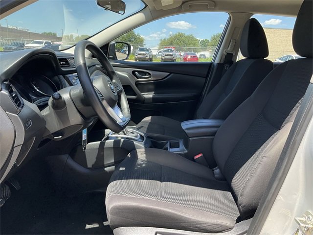 Thumbnail: 2019 Nissan Rogue Sport - 13