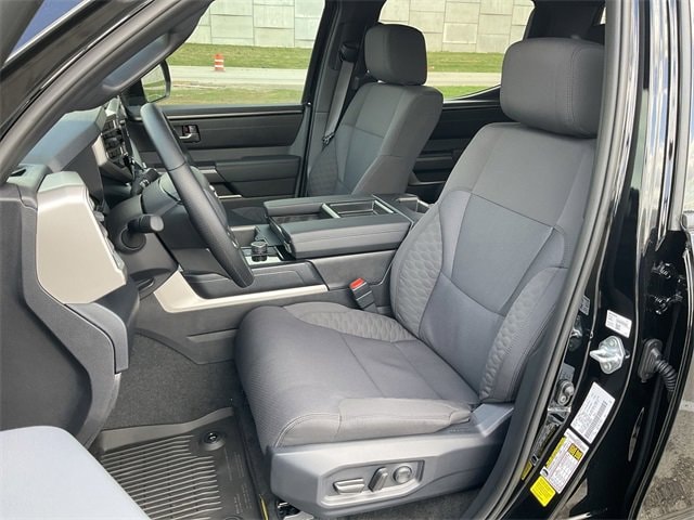 Thumbnail: 2026 Toyota Tundra - 14