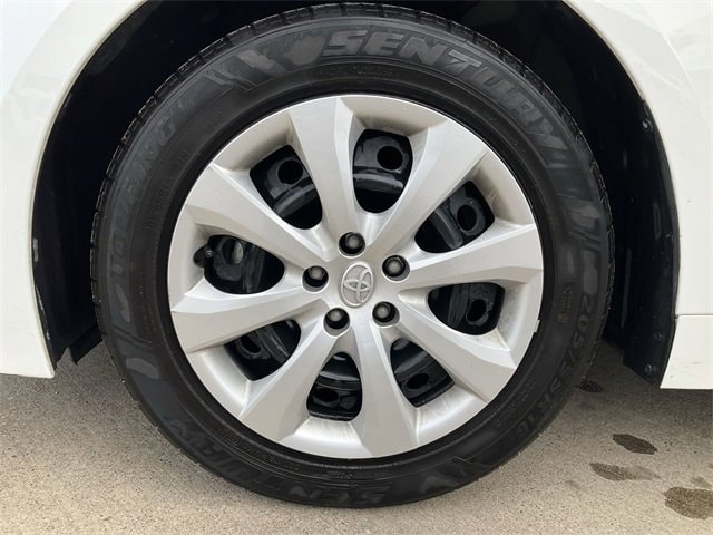 Thumbnail: 2024 Toyota Corolla - 12