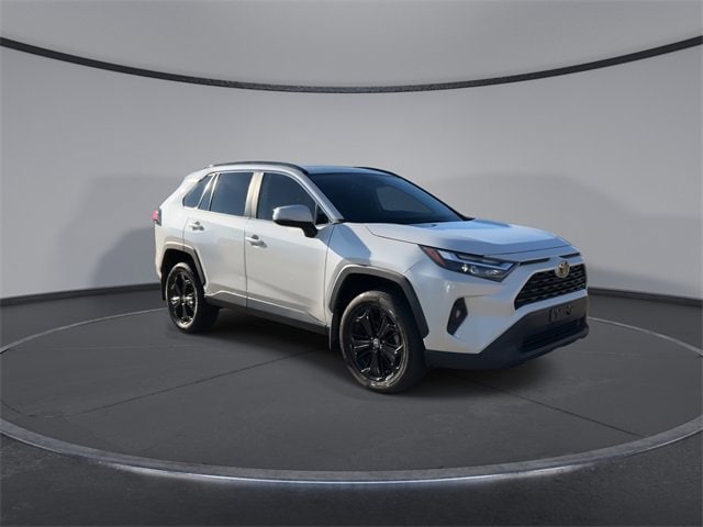 Thumbnail: 2022 Toyota RAV4 - 2