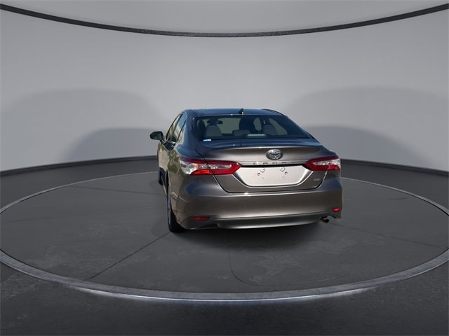 Thumbnail: 2020 Toyota Camry - 7